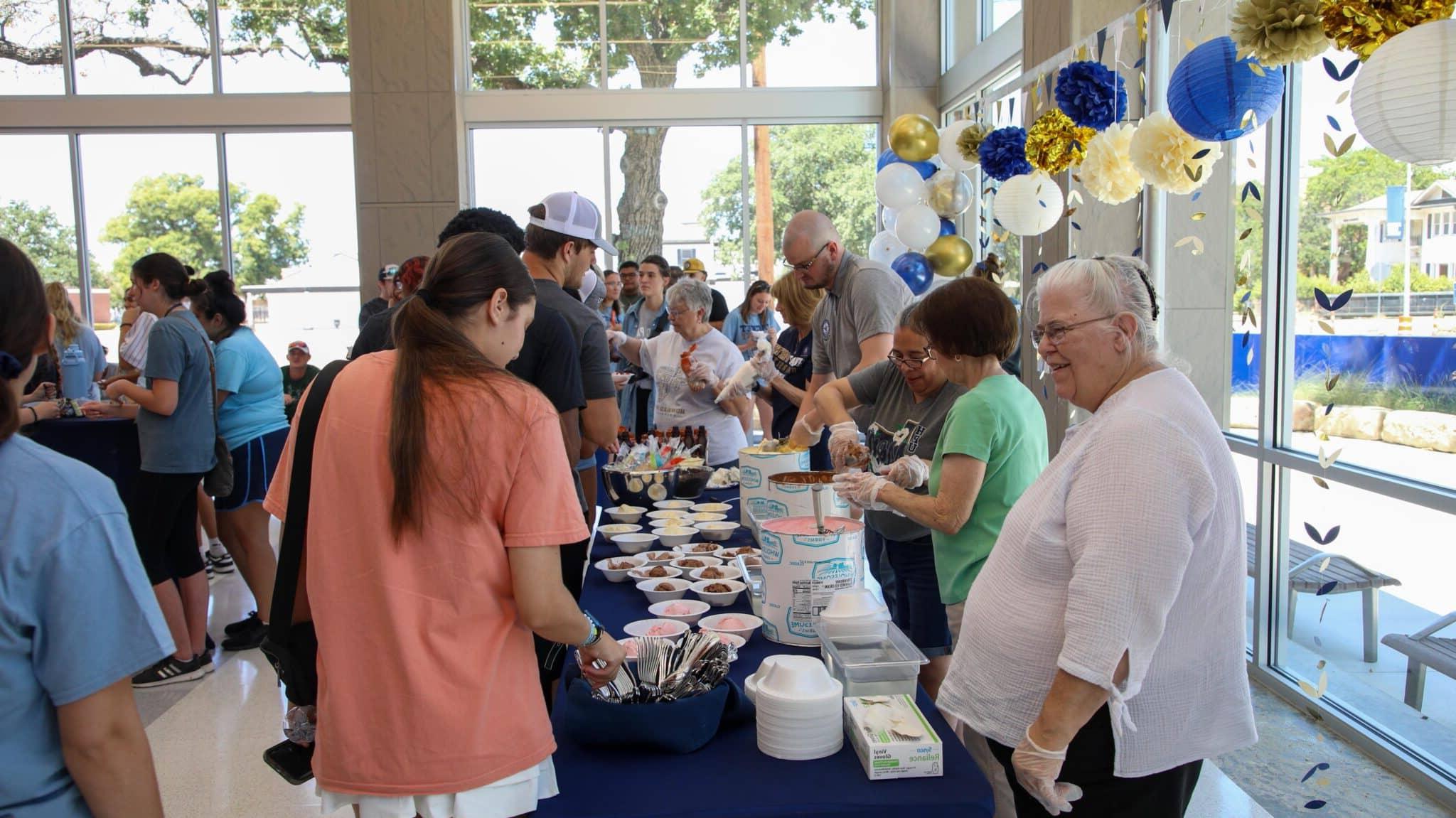 JJ Alumni Ice Cream Social-1